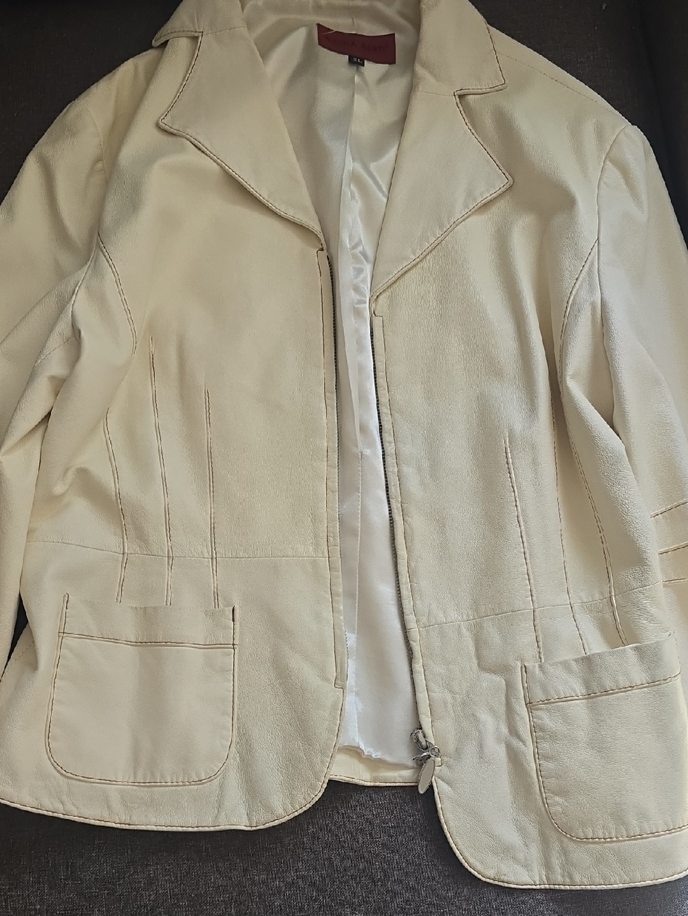 Women's Cream Suede Jacket - Classic Collared Coat
